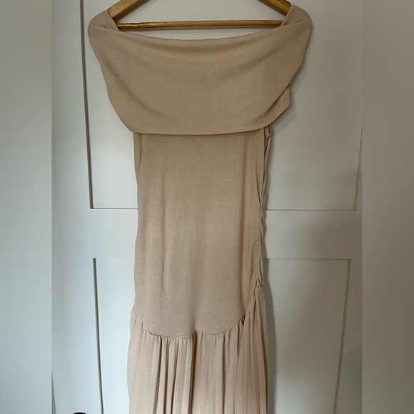 LIONESS Field Of Dreams Off the Shoulder Pleated Maxi Dress - Picture 5 of 6